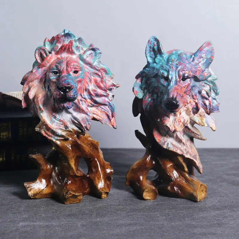 

Office Decoration Creative Animal Sculptures Lion Bald Eagle Wolf Horse Sculptures Suitable Living Room Bookshelf TV Stand