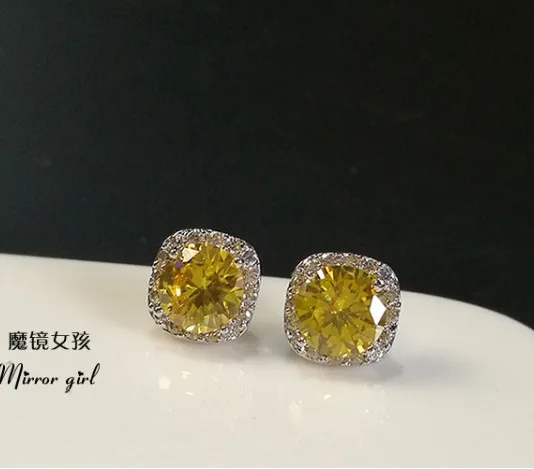 Женские серьги гвоздики квадратной формы Серебристые с фианитом 8 мм 5