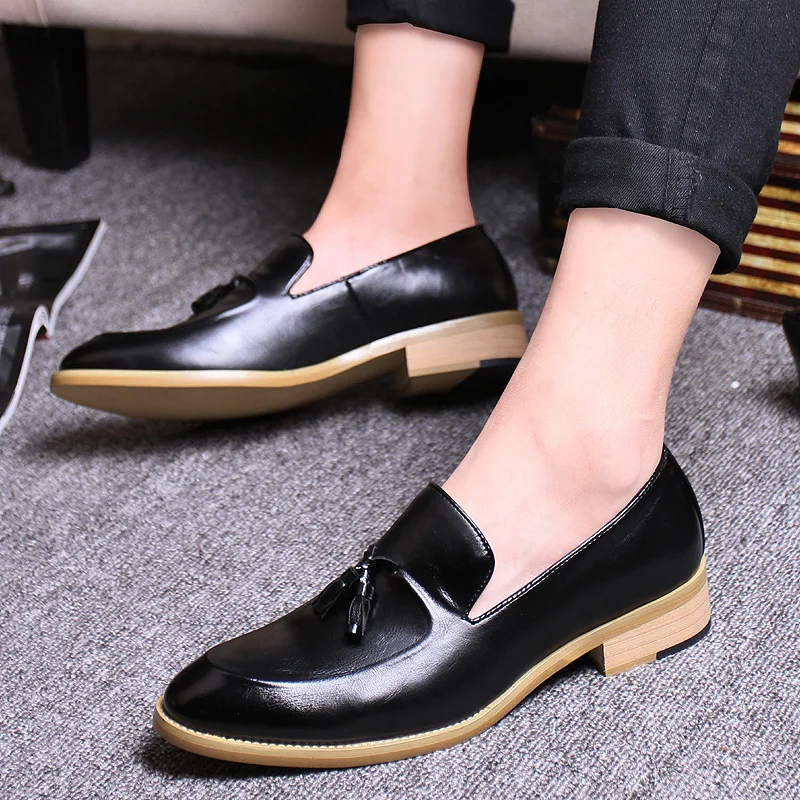 

Мужские кожаные лоферы без шнуровки; Модные мокасины ручной работы из мягкой кожи; tenis masculino adulto; Мужские водонепроницаемые Мокасины с кисто...