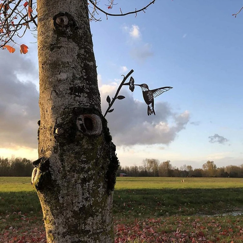 

Hummingbird Metal Bird Art Decoration for Yard Tree Ornament Garden Bird Silhouette Stake Sign