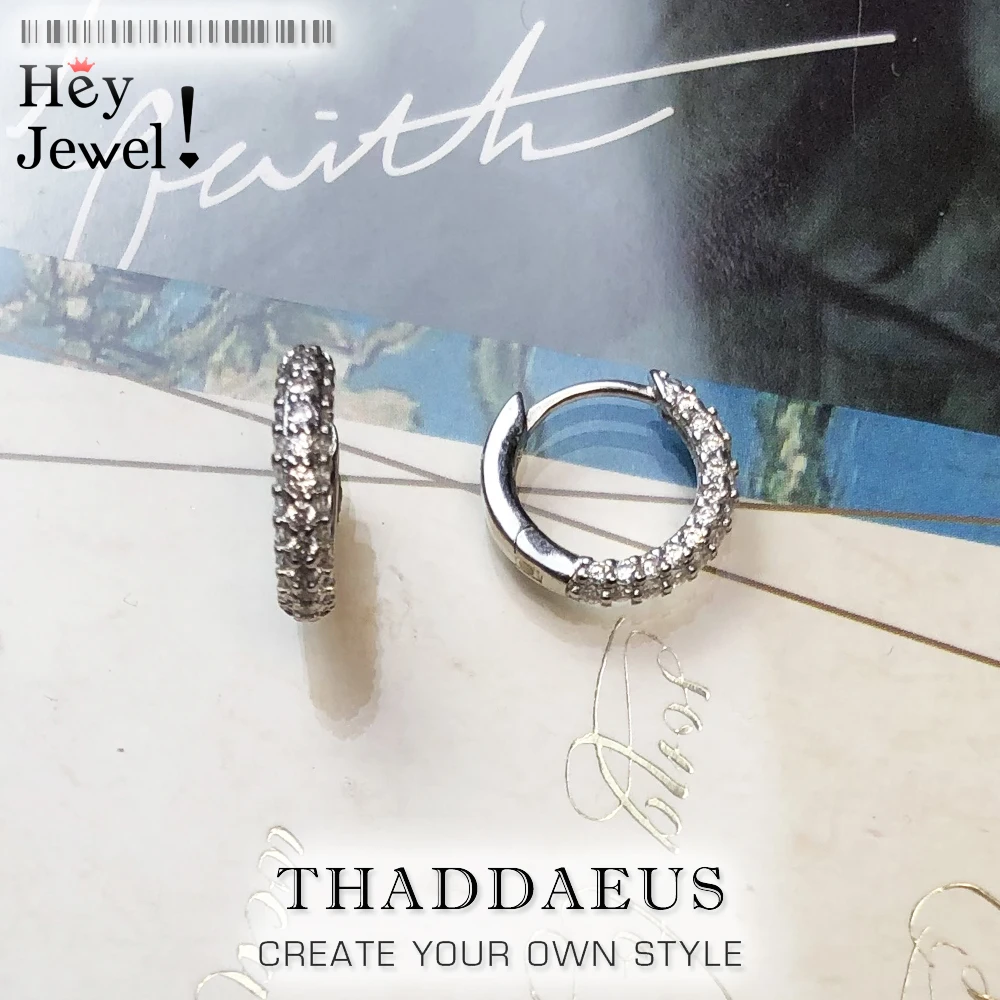 Маленькие серьги кольца в креольском стиле с белым кубическим цирконием Новинка