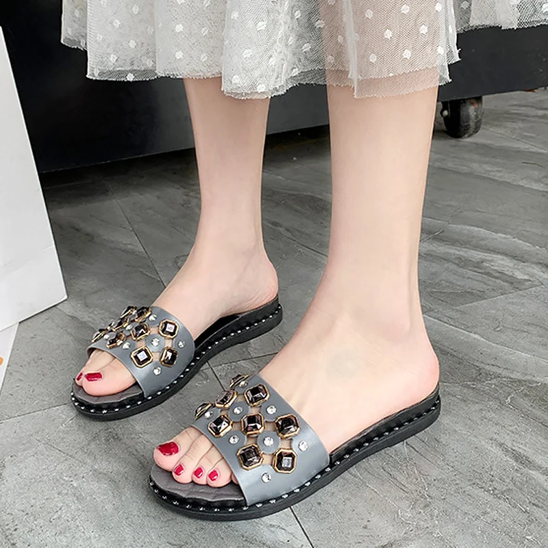 Сланцы женские с кристаллами Нескользящие шлепанцы плоская подошва летняя