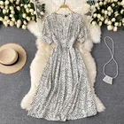 Женское шифоновое платье-трапеция, повседневное Плиссированное облегающее платье с V-образным вырезом, коротким рукавом и цветочным принтом, лето 2021