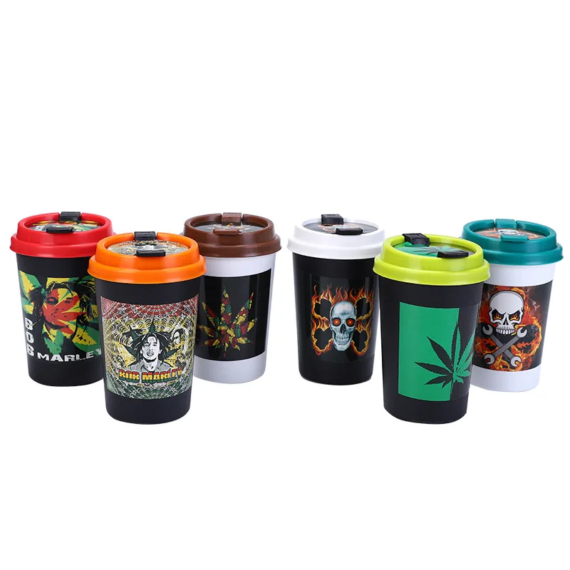 

Plastic Car Ashtray with Cover Ashtray Portable Ashtray 1pc