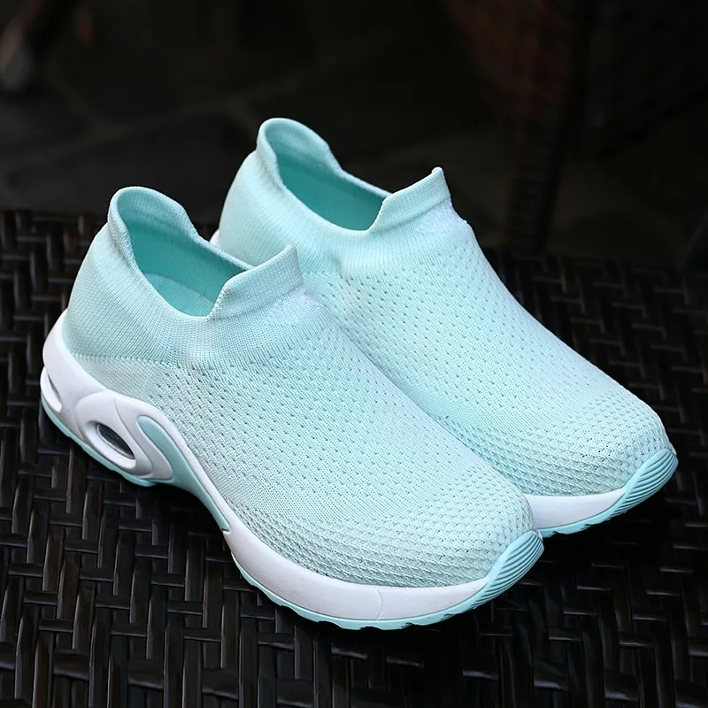 

Fashion Women Lightweight Sneakers Running Shoes Outdoor Sports Shoes Breathable Mesh Comfort Running Shoes Air Cushion Lace Up