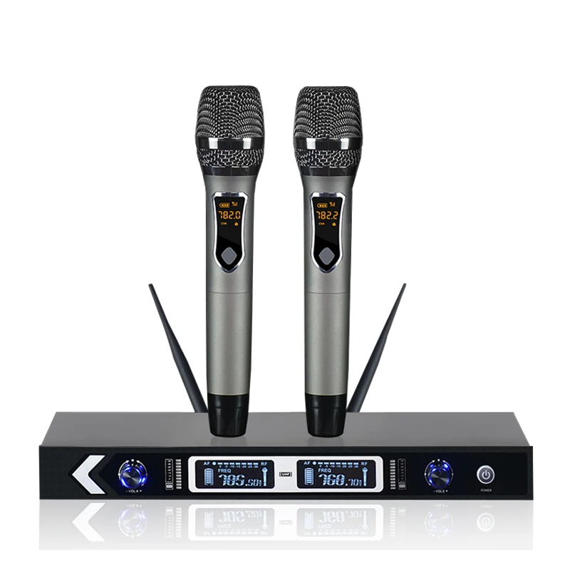 

HighGer A Doppio Canale 2 Palmare Mic Trasmettitore Karaoke Professionale per Microfono Wireless UHF Sistema Stage Performance