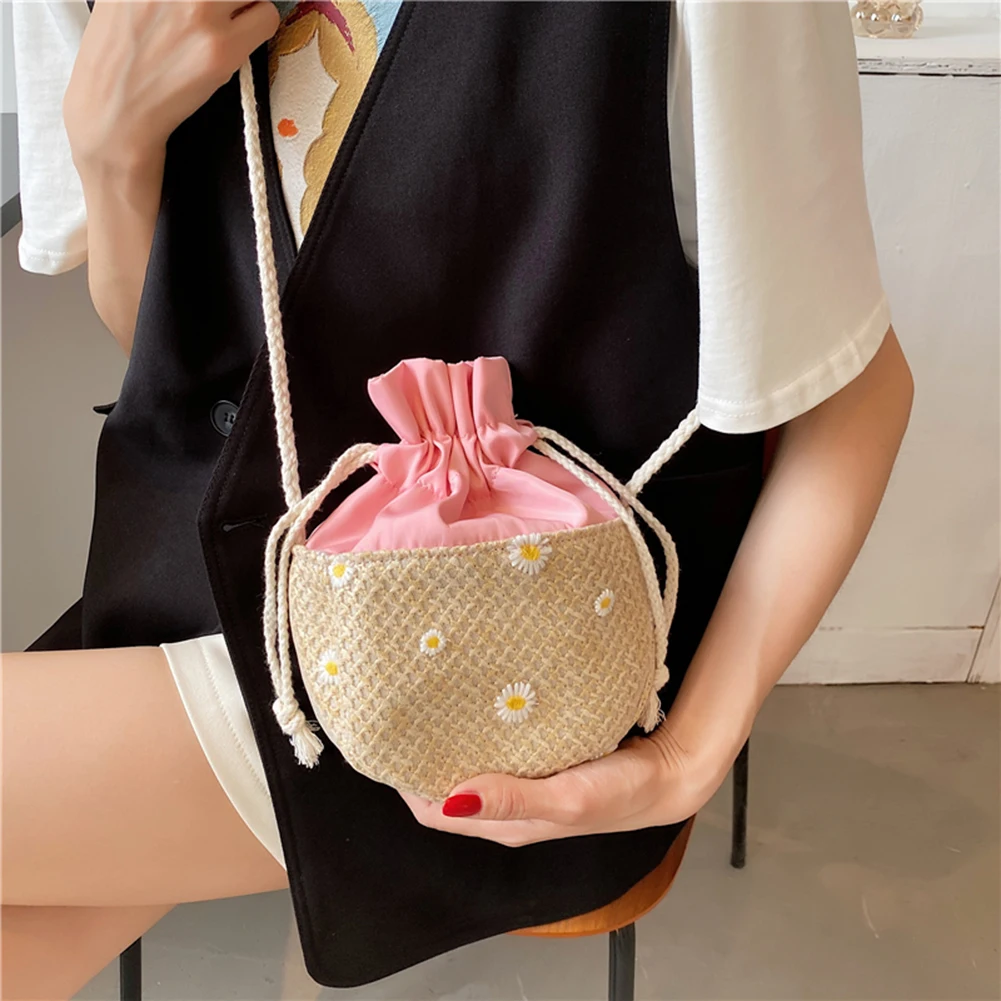 

Female Summer Crossbody Bags Ladies Handmade Retro Women Beach Vacation Woven Drawstring Shoulder Crossbody Messenger Bags