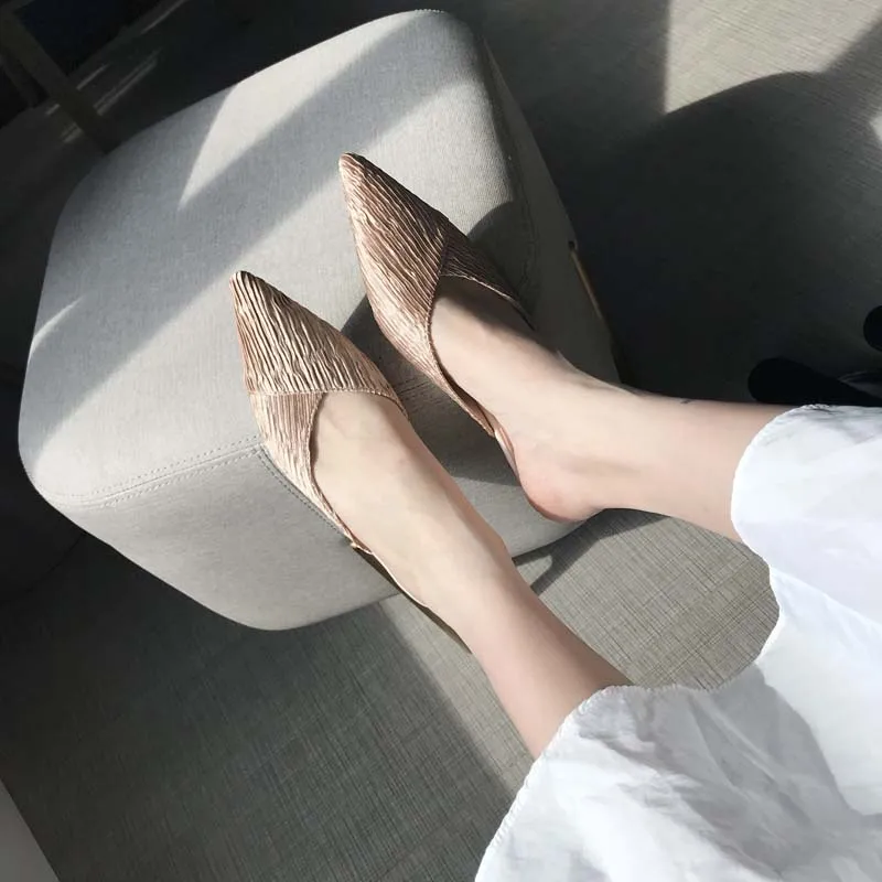 

Ladies Muller Shoes Autumn New Baotou Folded Satin All-match Sandals Fashion Pointed Toe Small Heel Single Shoes Slippers