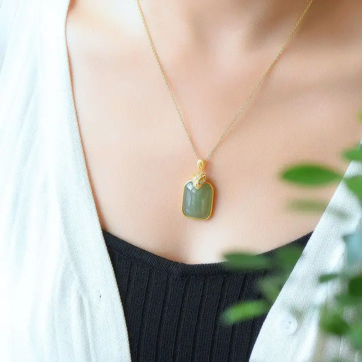 

Natural Hetian jade leopard Head Pendant Necklace Chinese style retro designer unique ancient gold craft CHARM Silver Jewelry