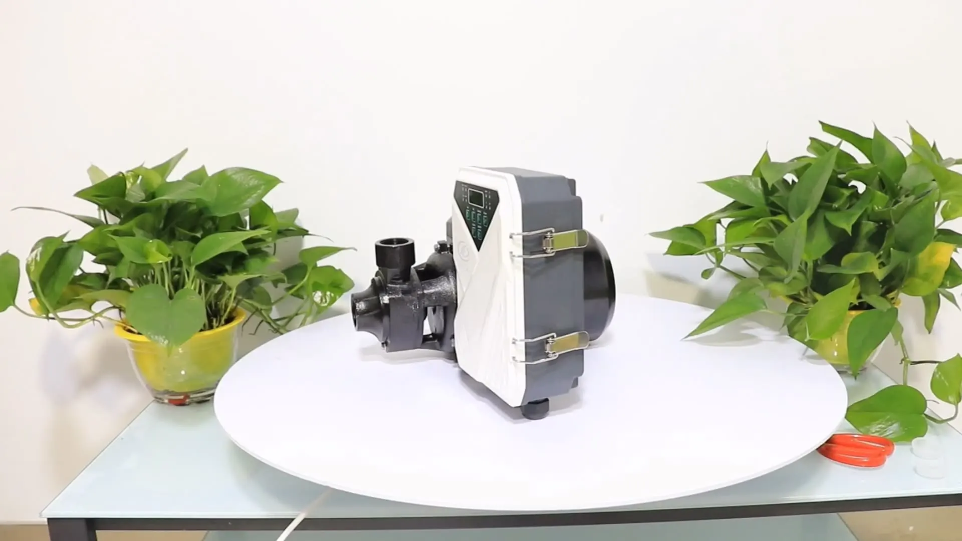 

mini solar borehole water pump with solar pump inverter