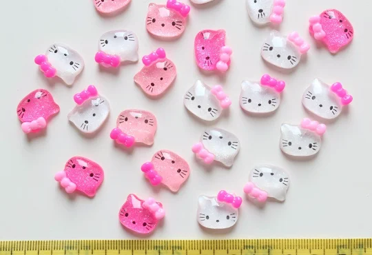 150 шт. разноцветные блестки Kawaii Kitty котенок голова кабины кабошонов 15 мм резиновые