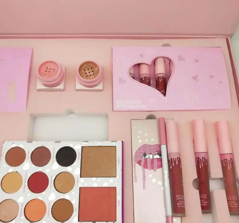 Рождественский подарок коллекция I WANT IT ALL The Birthday набор для макияжа палитра теней