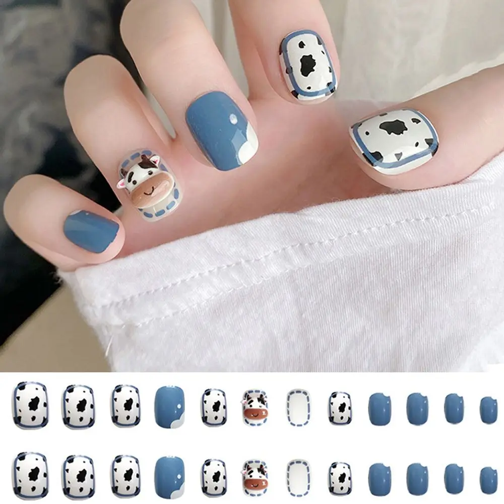 

24Pcs Korean Short 3D Cute Cow Fake Nails False Nail Tip Full Cover Nail Tips Artificial Fashion Japanese Fake Nails
