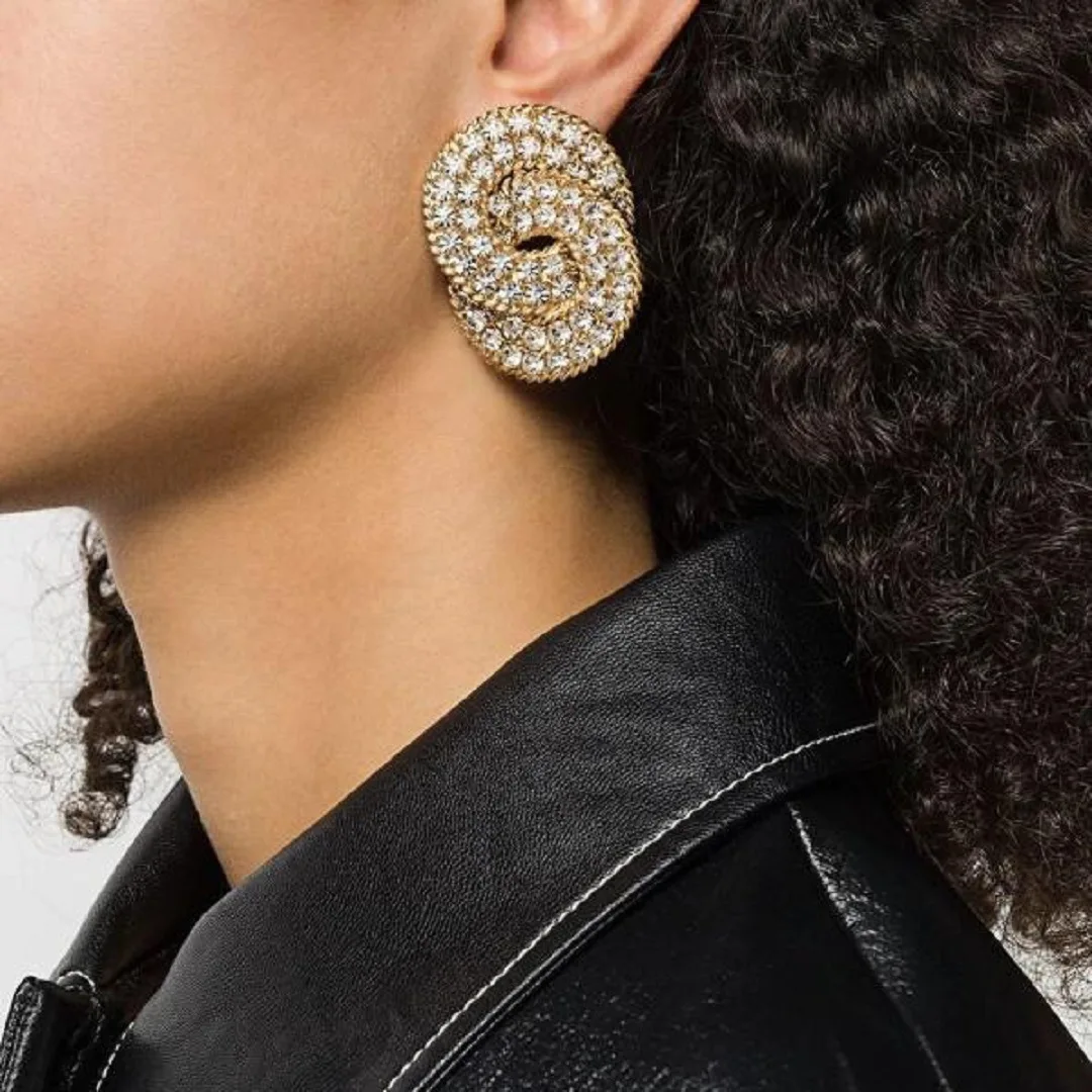 

European and American personality exaggerated retro simple ear clips