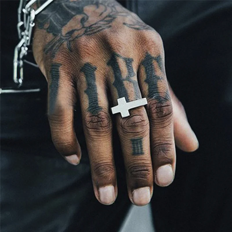 

New Creative Fashion Minimalist Glossy Cross Ring Men's Street Hip Hop Rock Party Accessories Jewelry Holiday Commemorative Gift