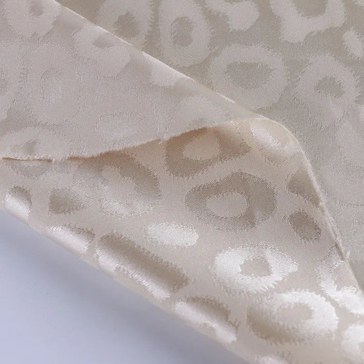3/5/10m Silky Jacquard Satin Fabric Leopard Pattern Material for Sewing Dress Shirt Clothes By Meter Black White Green Blue Red - купить по