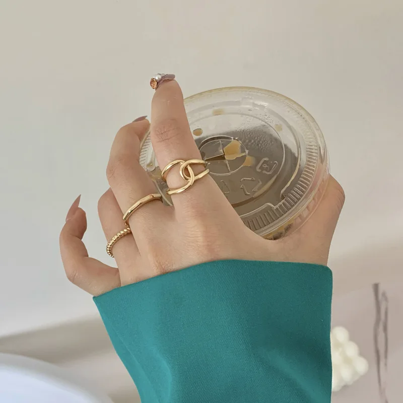 

Fashion Rings Set for Women Jewelry Gold Round Pearl Simplicity Minimalist Style Personality Geometric Ring Wedding Party