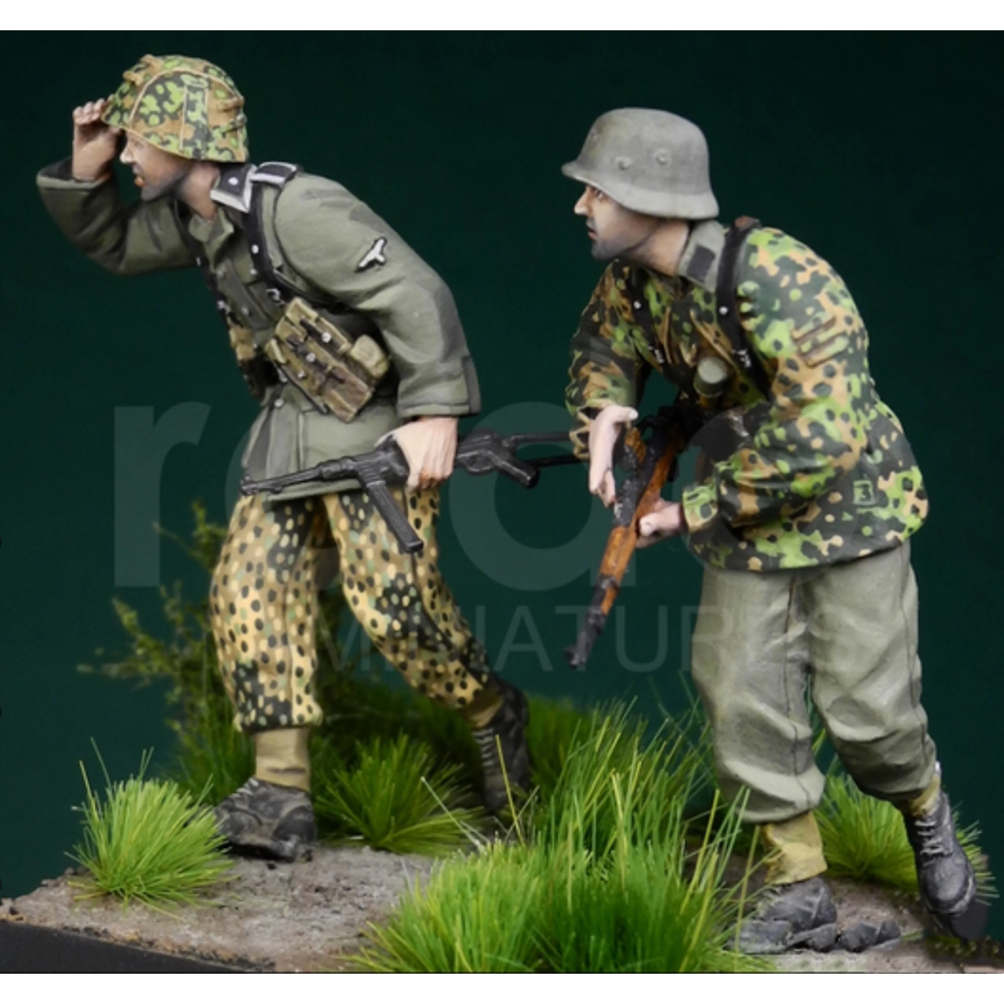 

1/35 Resin Model Figure GK，World War II military theme ， Unassembled and unpainted kit