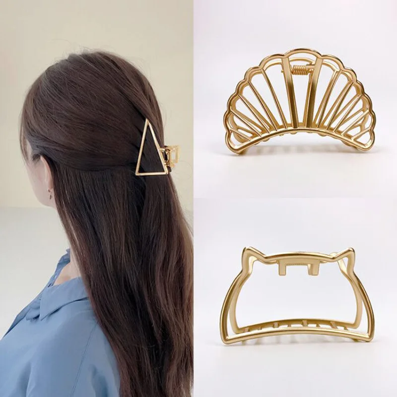 

Hot Selling Women Metal Hair Claws Hair Accessories Fashion Jewelry Simple Geometric Hollow Hairpins Lady`s Hair Grip Headwear