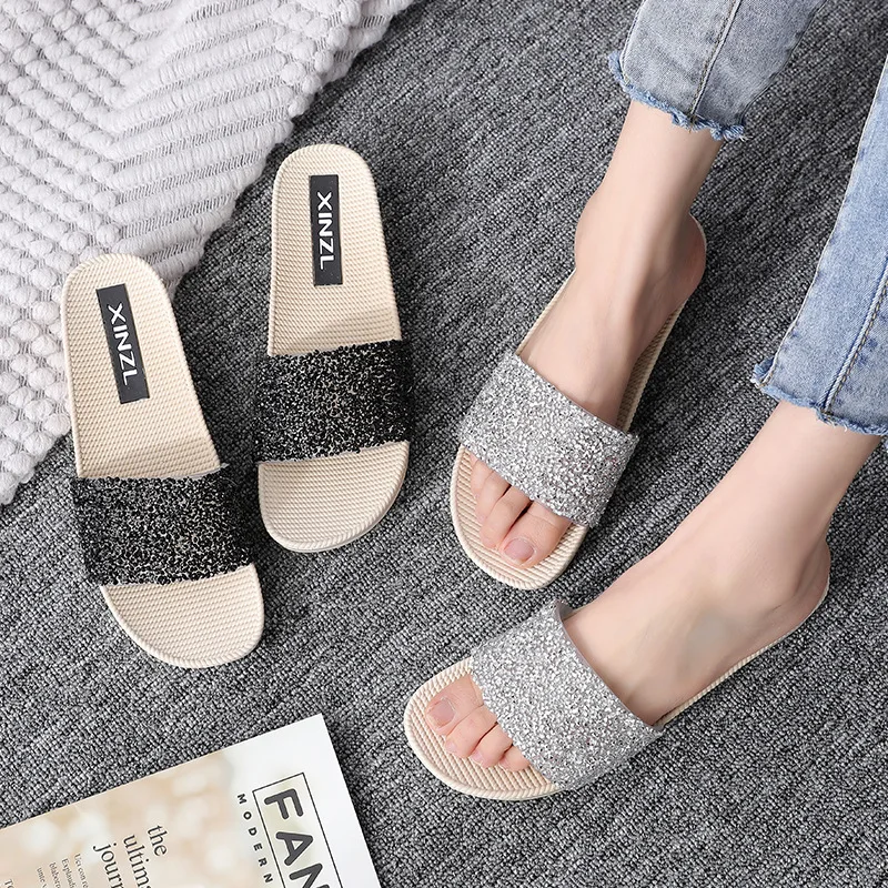 Новинка Летняя женская обувь Верхняя одежда Женские пляжные шлепанцы на толстой