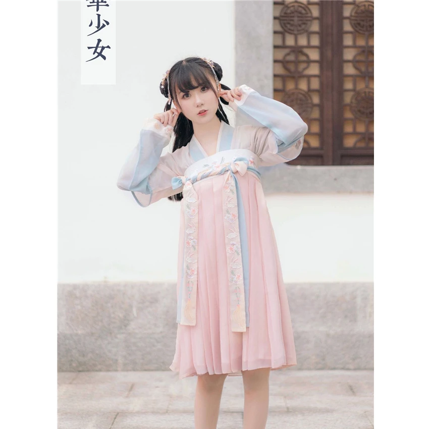 Восточная женщина китайские традиционные костюмы Hanfu в ретро-стиле для танцев