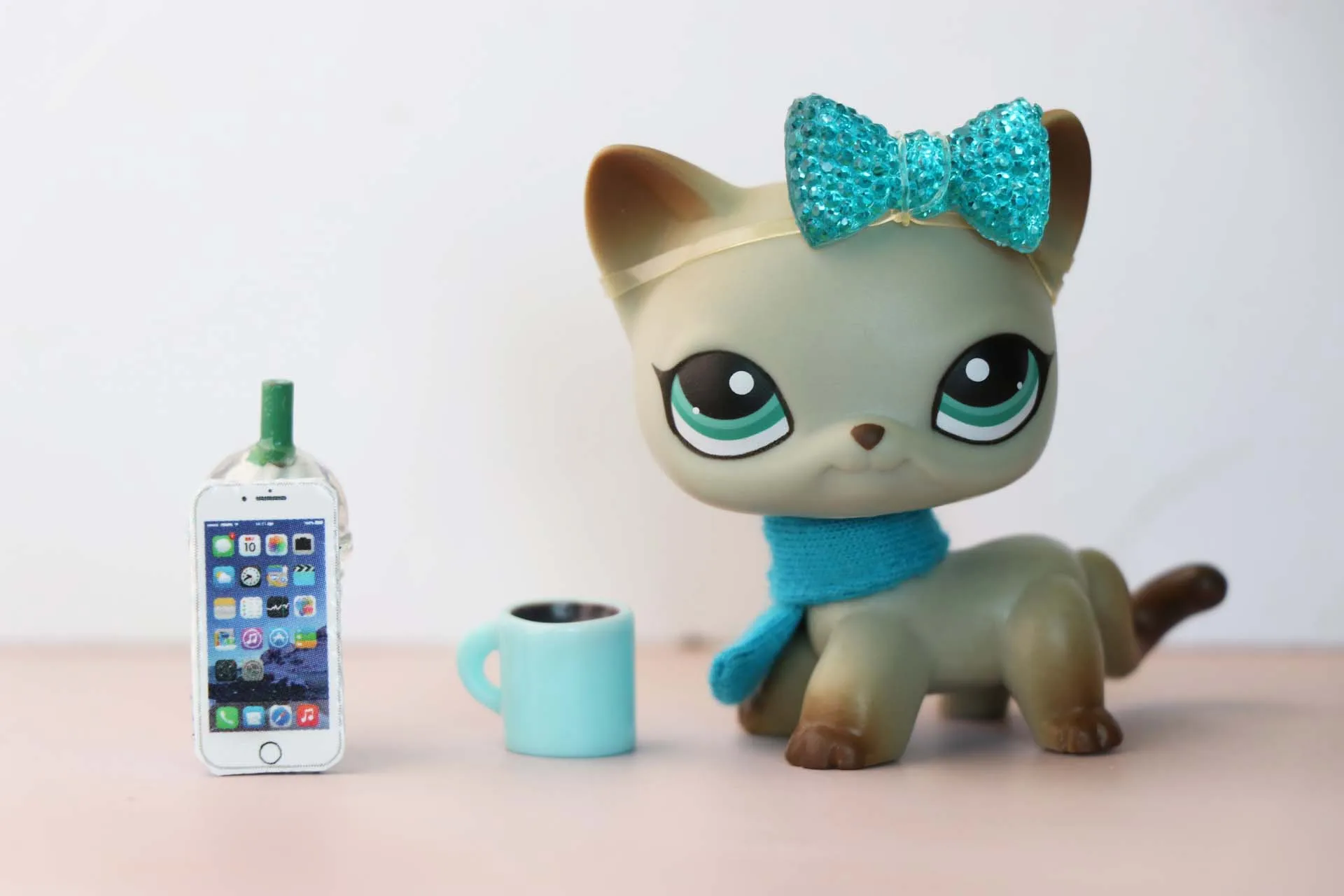 Pet Shop серый короткий воздушный Кот прозрачный магнит розовый #391 Коллекционная
