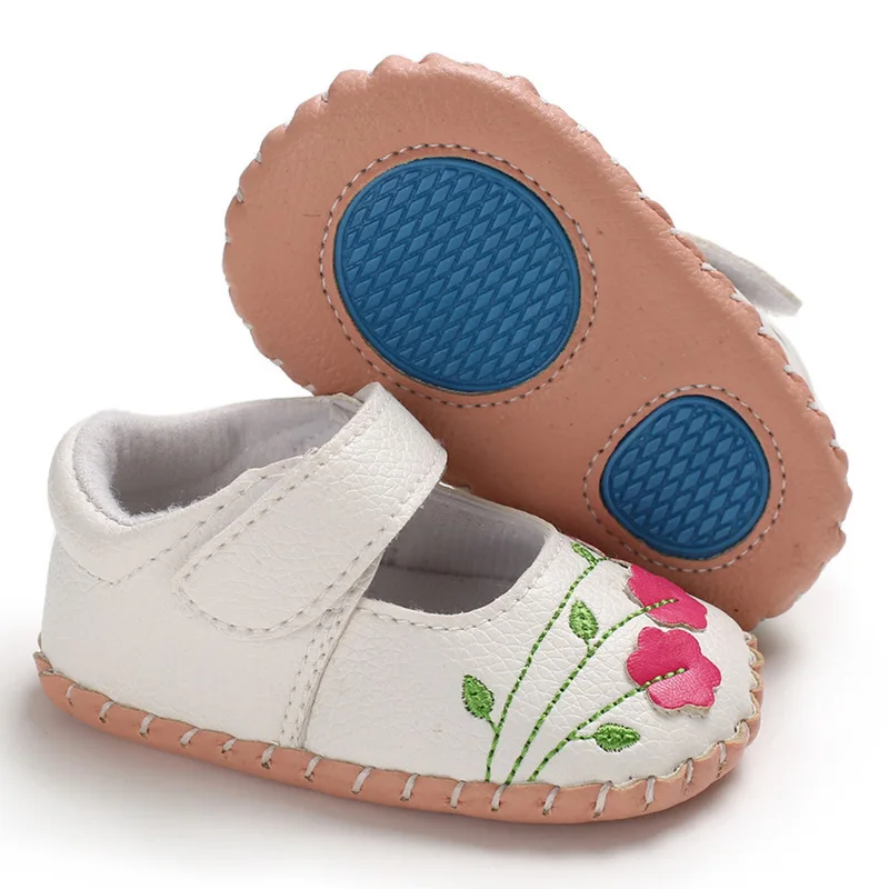 Baby Girl Shoes Newborn Toddler Boy Soft Handmade Rubber Sole Embroidered Flower Infant First Walkers Princess Baby Crib Shoes