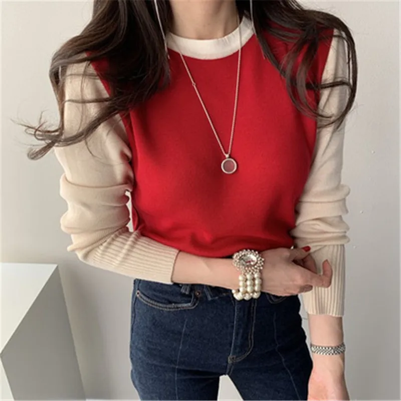 

Свитер женский осенне-зимний трикотажный, с цветными вставками