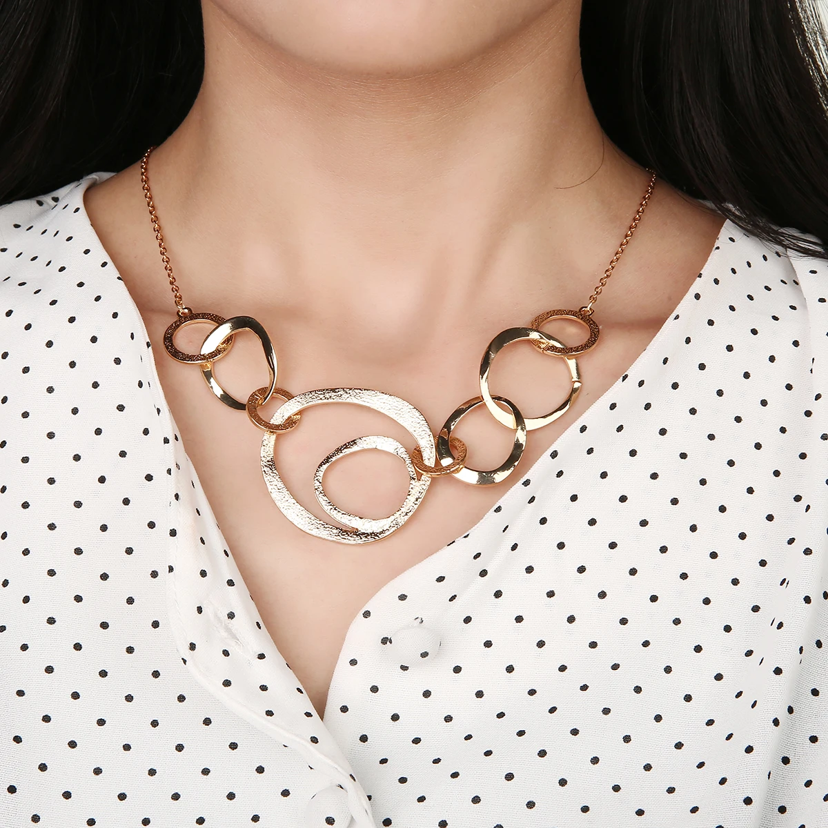 Женское классическое массивное ожерелье колье нагрудник чокер в стиле панк