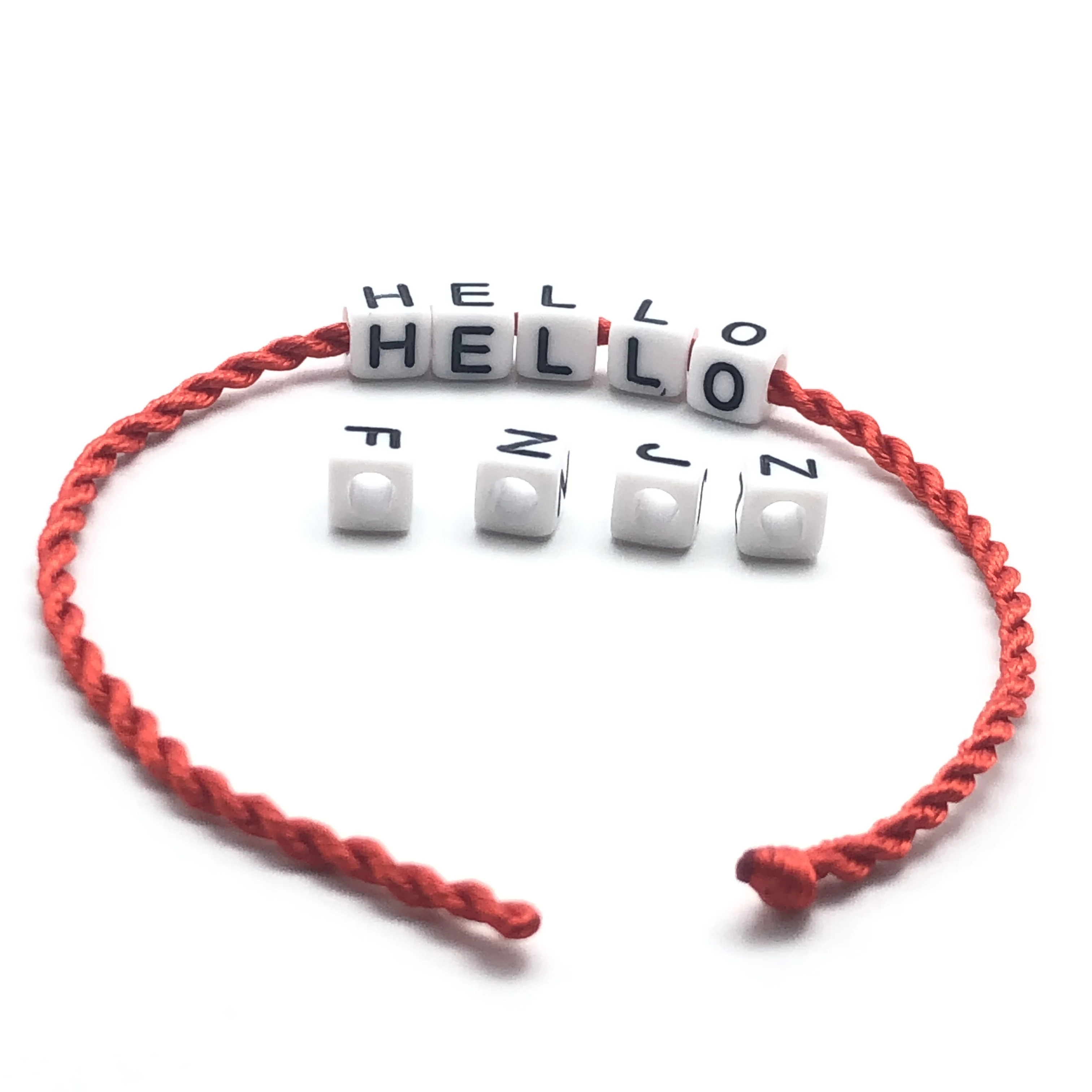 JunKang 200 шт 6 мм 26 букв Большое Отверстие квадратное многоцветное Изготовление