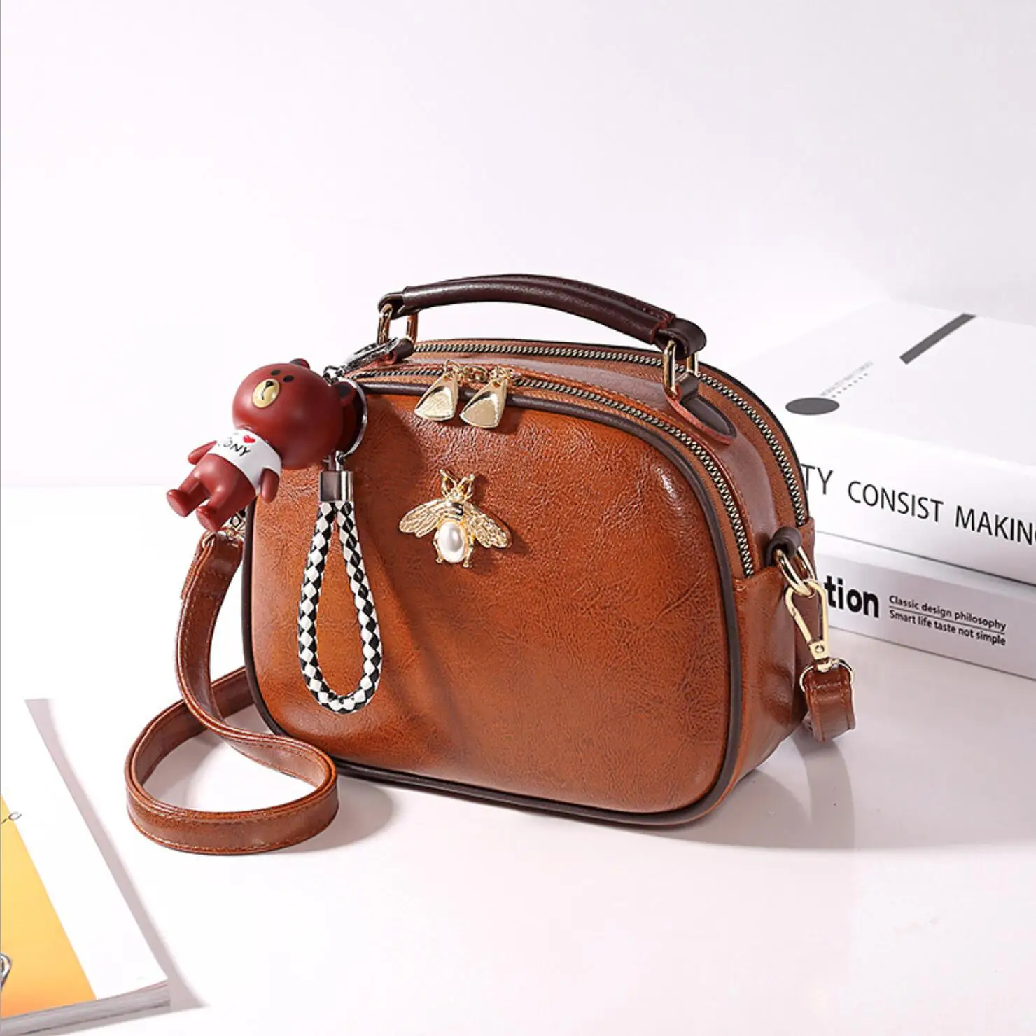 Women Fashion Handbag Hollow Out Shoulder Bag Tote Ladies Purse Hobo Bags Round package High Quality Shoulder bag