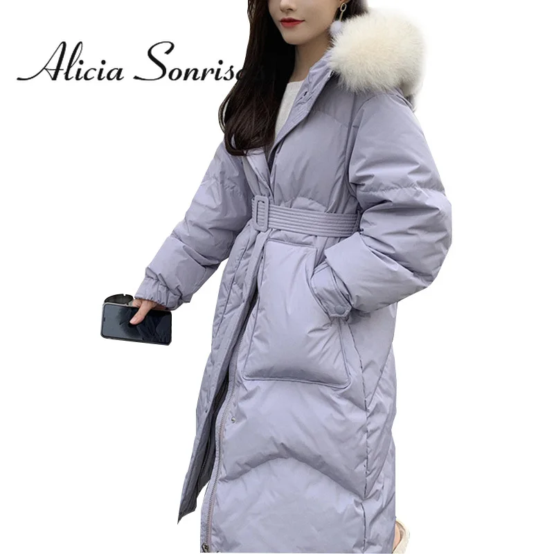 

Женская куртка средней длины на утином пуху, облегающее теплое пальто с капюшоном из лисьего меха белого и черного цвета в Корейском стиле, ...