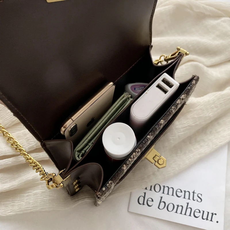 Новые женские сумки через плечо с цепочками и заклепками из искусственной кожи |