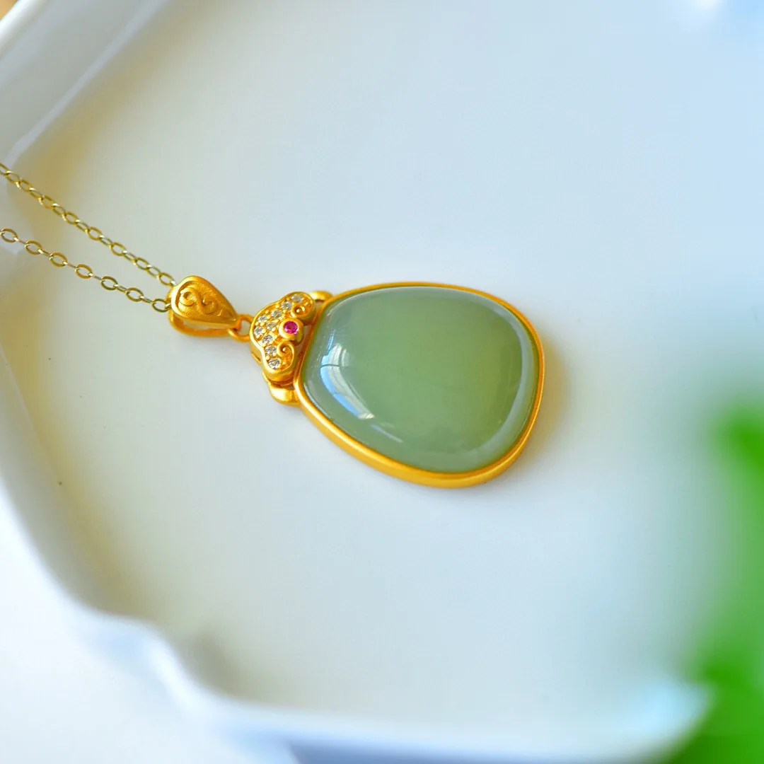 

925 Sterling Silver Natural Hetian Sapphire Pendant Necklace Women's Exquisite Clavicle Chain Party Wedding Jewelry Gift