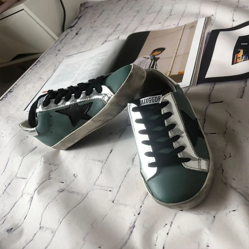 Осенняя новая модель старой звезды красные маленькие грязные туфли Повседневная