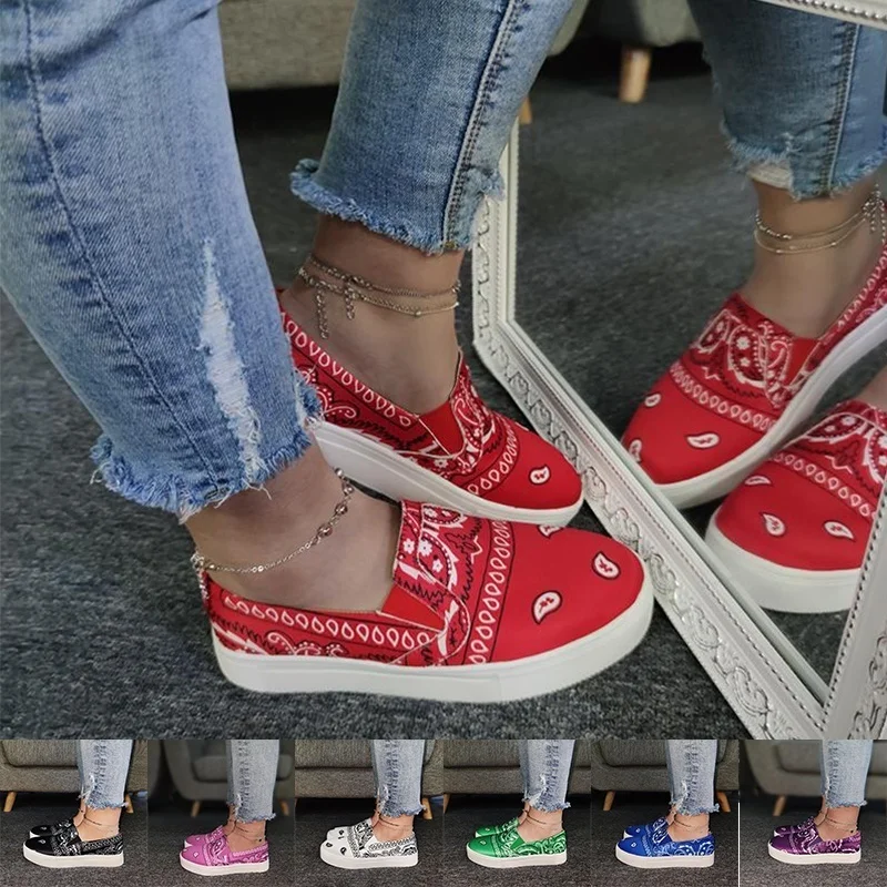 

Women Fabric Characteristic Pattern Slip On Platform Skate Shoes Fashion Ladies Designer Casual Canvas Vulcanized Woman Moccasin
