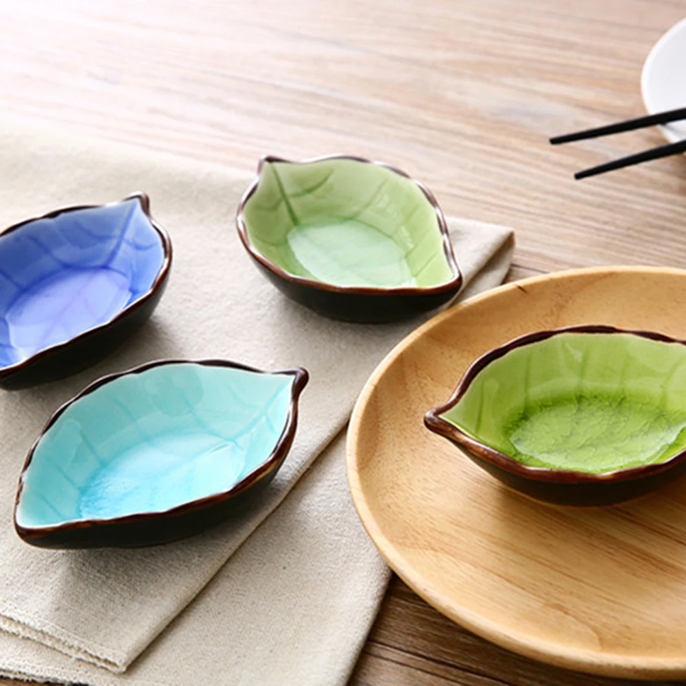 

Ceramic Leaf Type Sushi Sauce Vinegar Dipping Dish Snack Plate Fruit Container Kitchen Restaurant Decor Tableware Accessories