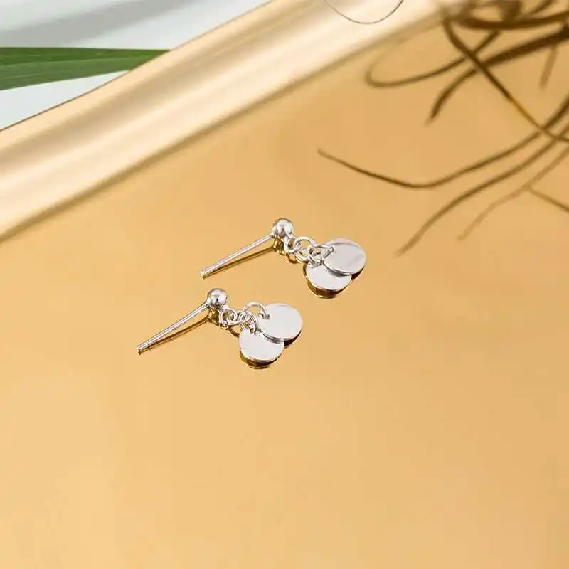 

Серьги-гвоздики женские круглые из серебра 925 пробы, 2019