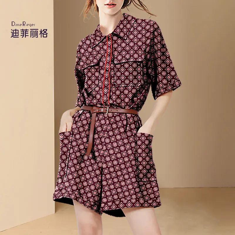 

Difei Regal Summer New Casual Fashion Set Women's Retro Top Shorts Western Style Two-Piece Suit