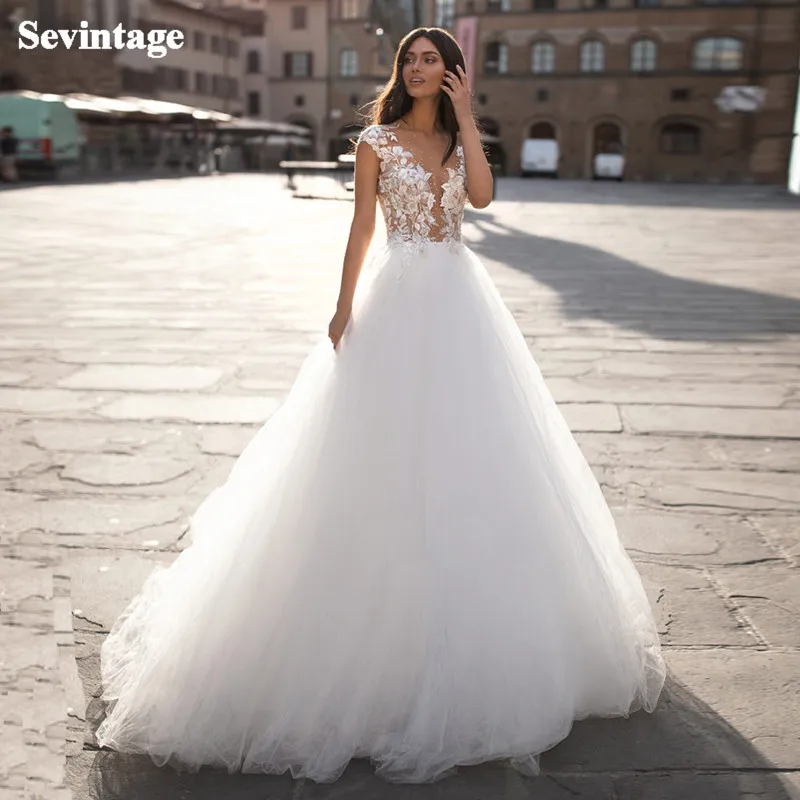 

Sevintage Appliques Lace Wedding Dresses Boho Illusion Bodice O-Neck Beaded Bride Party Gowns Tulle Beach Bridal Dress Princess
