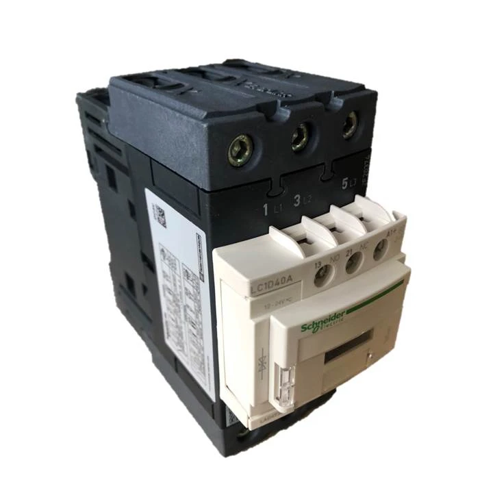 

Новый и оригинальный магнитный контактор LC1D40ABD 40A 24VDC 3P Schneider DC