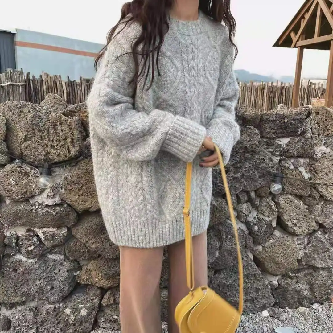 

Thickened sweater women's autumn and winter 2020 new loose pullover bottoming sweater top plus size winter clothes