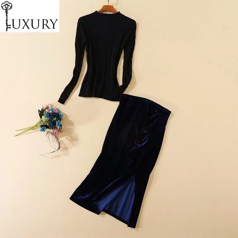 Модные костюмы и комплекты осень зима 2020 женский черный свитер с длинным рукавом