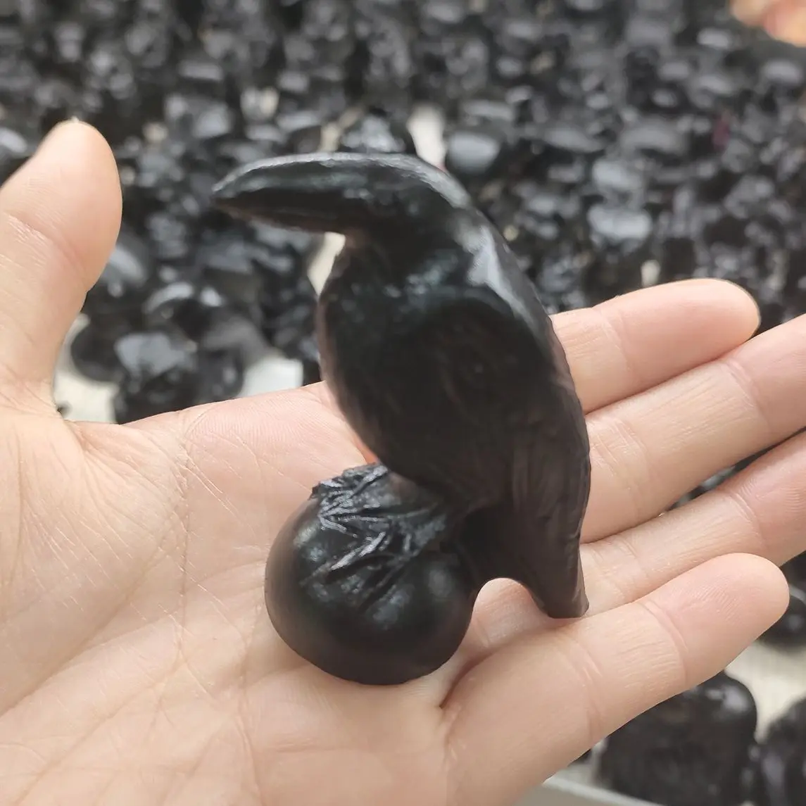1 шт. натуральный обсидиан кварц животное птица ручная резка кристалл