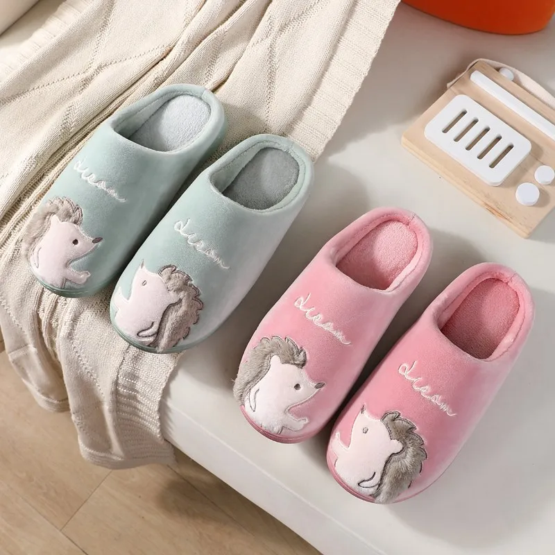 Тапки Домашние плюшевые для женщин и мужчин Нескользящие с цветочным принтом