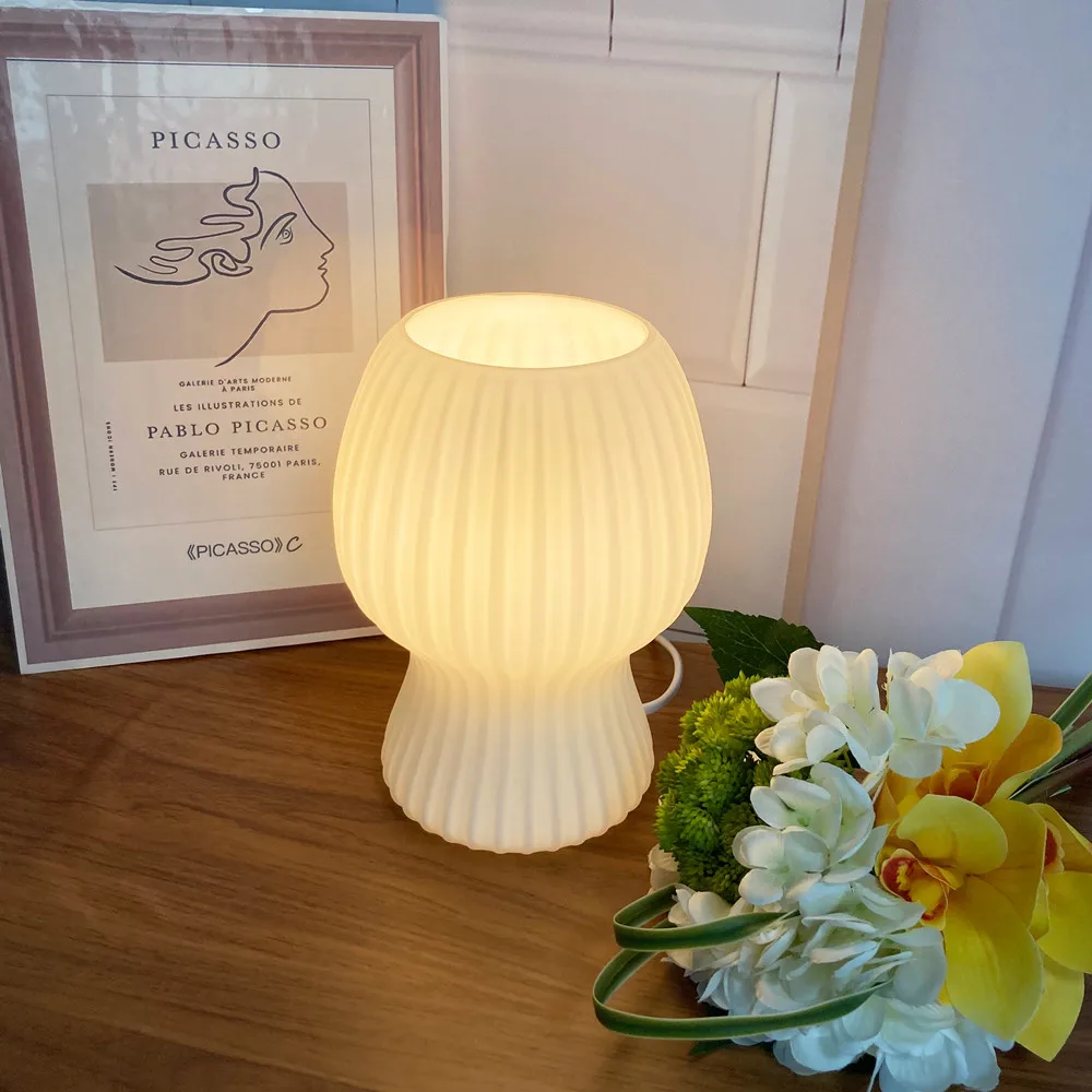 

Ретро-корейская в стиле Instagram полосатая лампа в виде грибов домашний декор стеклянная настольная лампа в стиле мурано для гостиной спальни ...