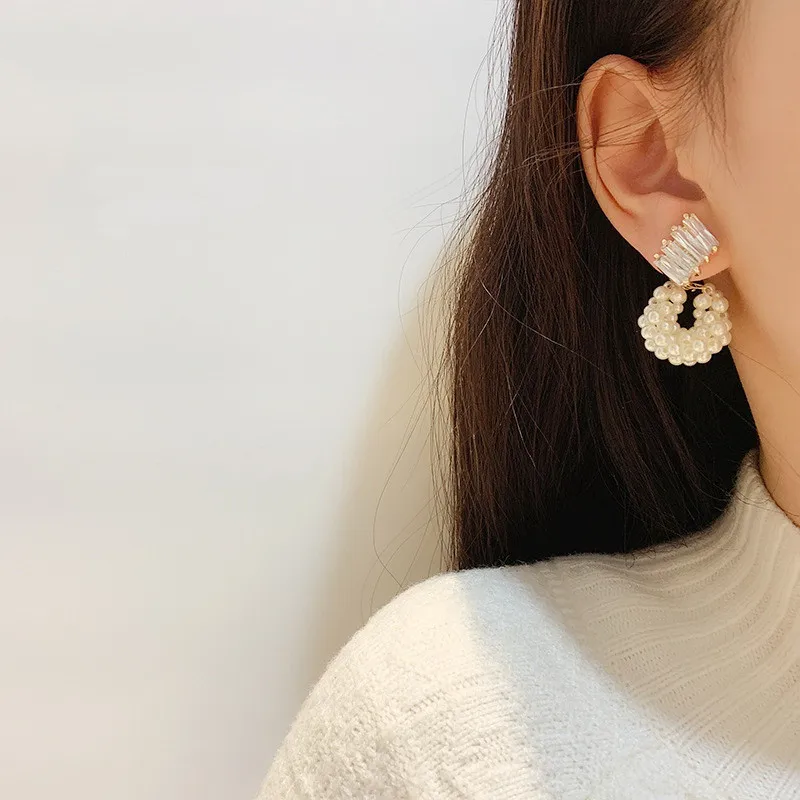 Серьги-гвоздики женские с жемчугом и цирконом 2020 | Украшения аксессуары