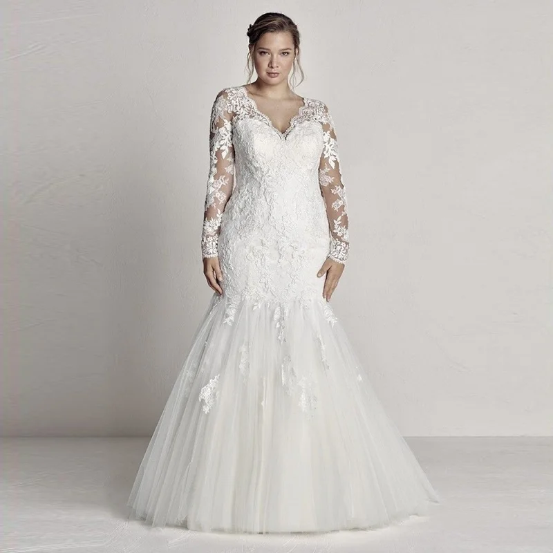 

Modest V-Neck Long Sleeves Plus Size Mermaid Wedding Dresses Trumpet Tulle Lace Appliques Bridal Gowns With Buttons Back Custom