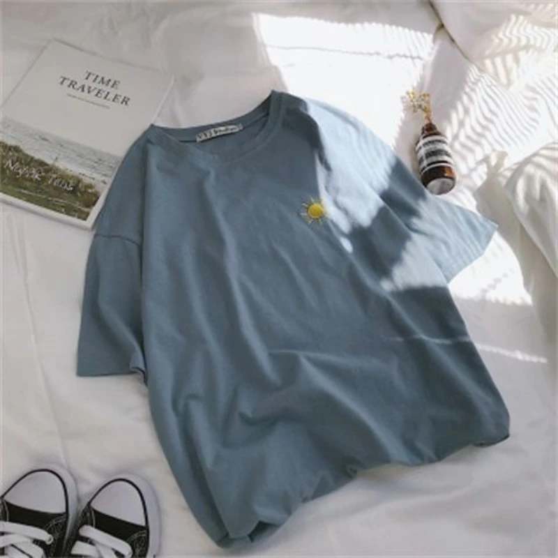 

Korean weather Embroidery Loose basic t shirt summer short Sleeve Simple T-shirts Women harajuku Kawaii funny girls tshirt tops