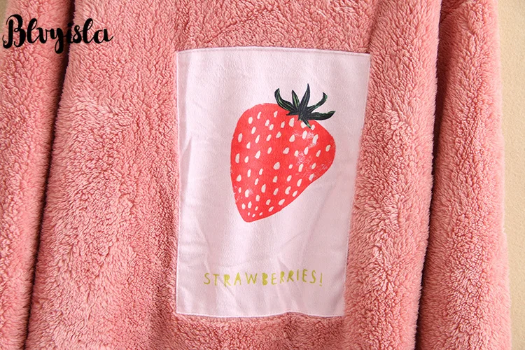Blvyisla 4XL размера плюс с длинным рукавом флис розовый клубника пижамы Ночная рубашка для женщин Сладкий теплый с капюшоном ночная рубашка